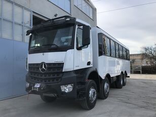 کامیون مخصوص حمل کارکنان و وسائل Mercedes-Benz 2021